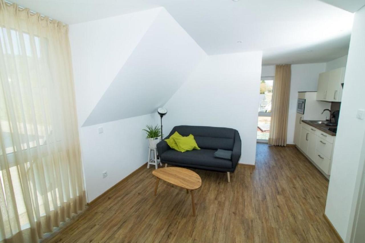 Ferienweingut Ulrike Thul Apartment Leiwen Bagian luar foto